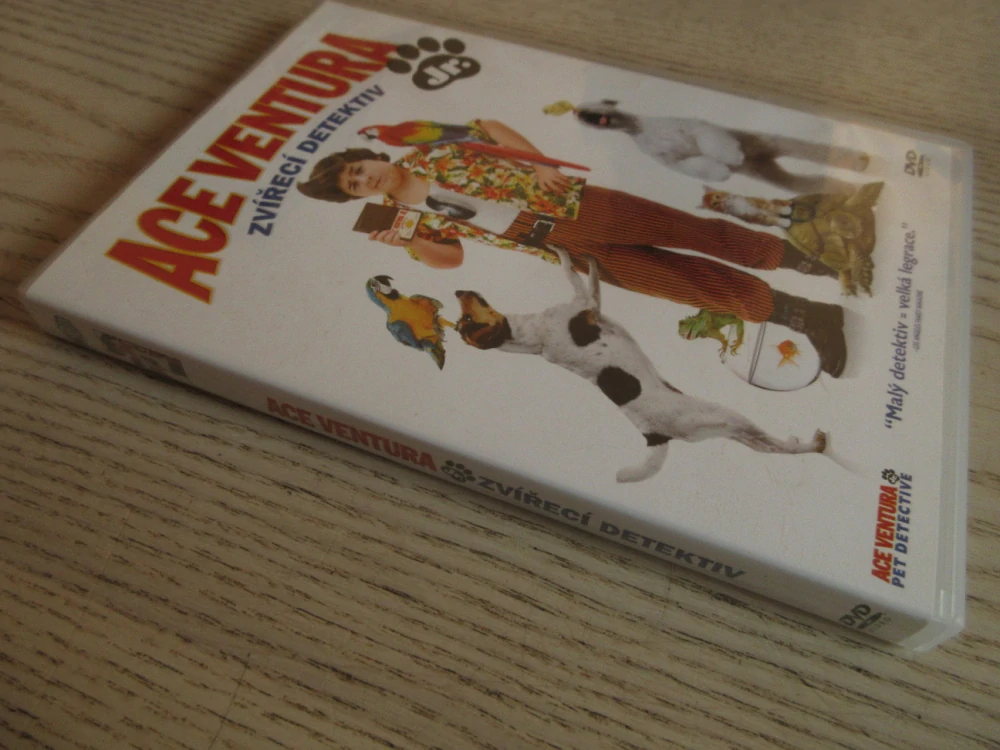 ACE VENTURA: ZVÍŘECÍ DETEKTIV, DVD FILM