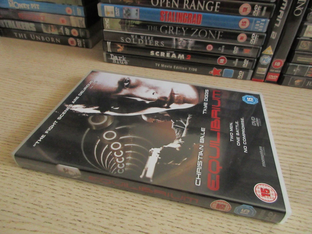 EQUILIBRIUM, CH. BALE, T. DIGGS, GB OBAL, ČESKÉ DVD FILM