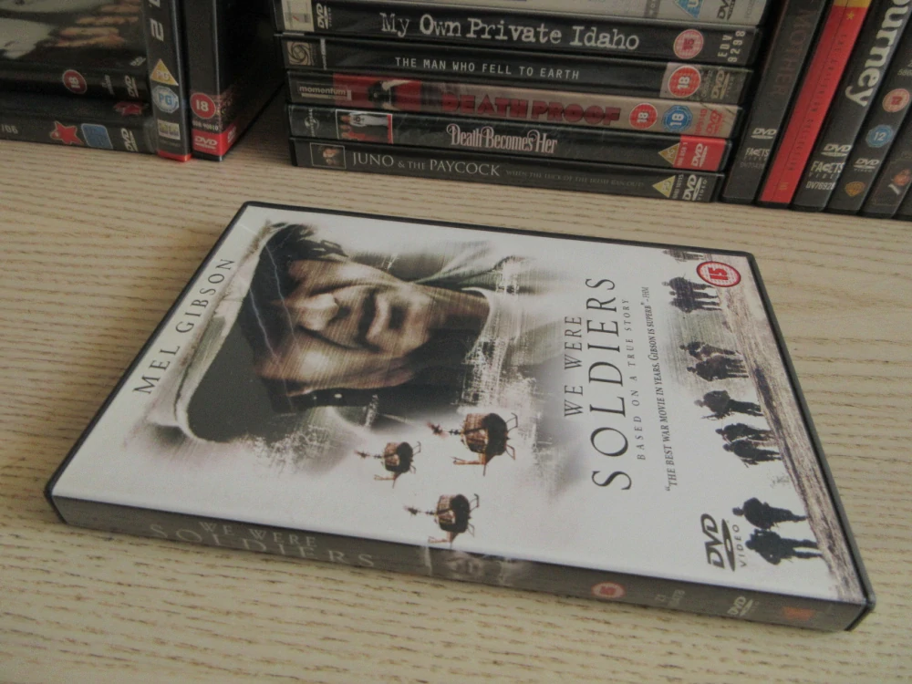 ÚDOLÍ STÍNŮ, M. GIBSON, GB OBAL, ČESKÉ DVD FILM