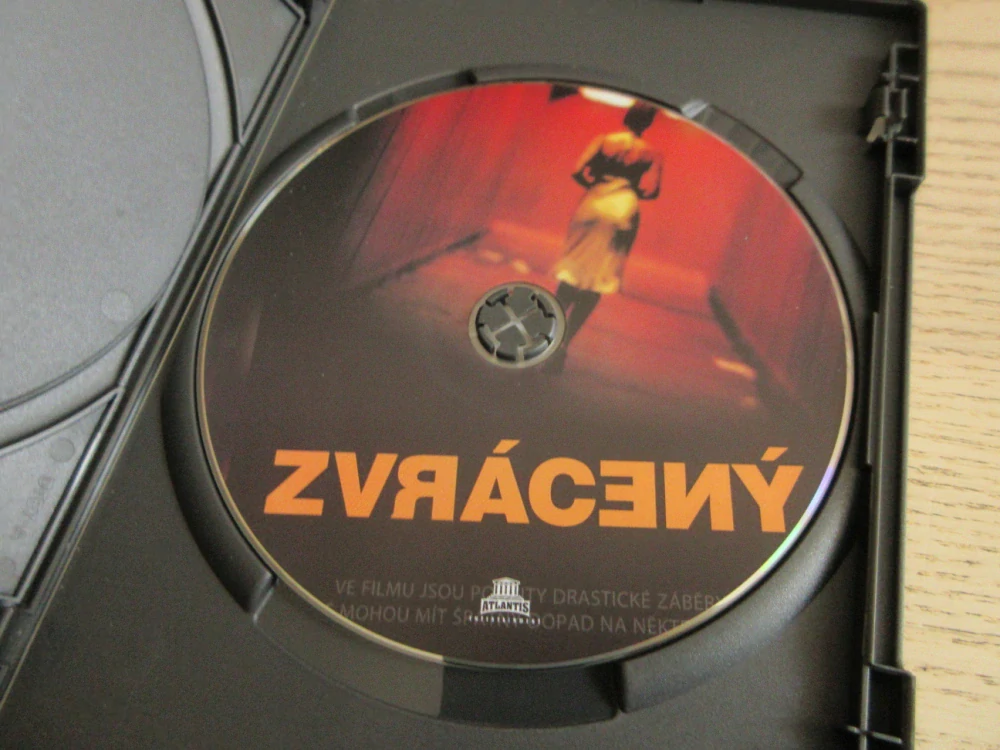 ZVRÁCENÝ, GB OBAL, ČESKÁ VERZE, 2X DVD FILM