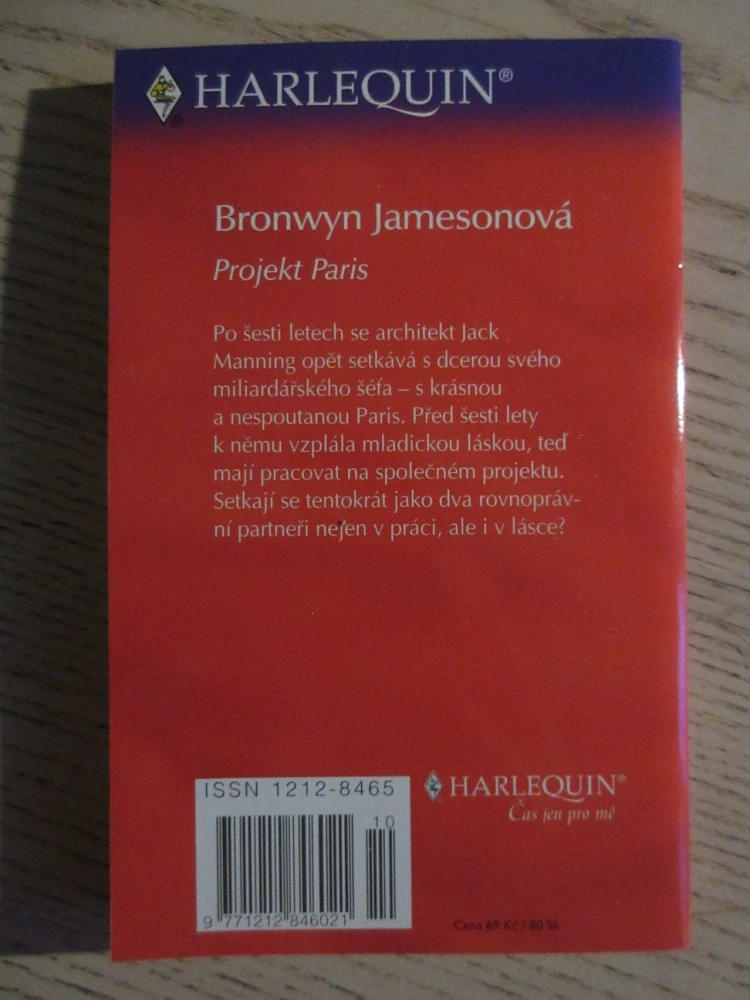 PROJEKT PARIS, BRONWYN JAMESONOVÁ, **an