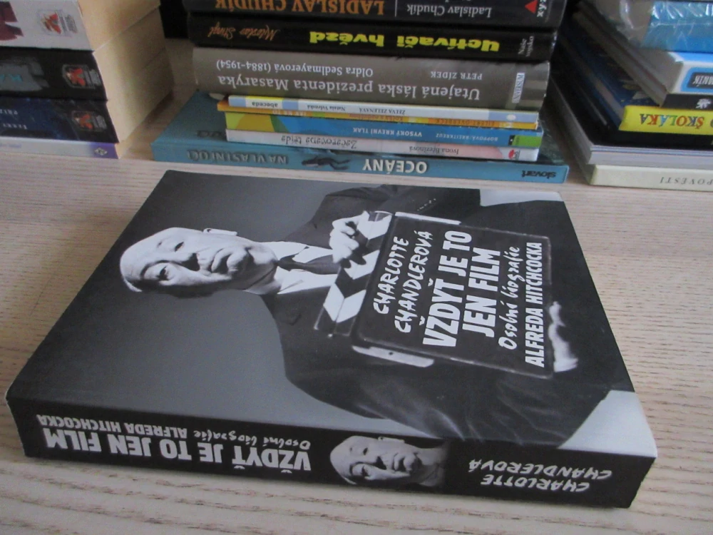 VŽDYŤ JE TO JEN FILM, OSOBNÍ BIOGRAFIE ALFREDA HITCHCOCKA, CHARLOTTE CHANDLEROVÁ, **an