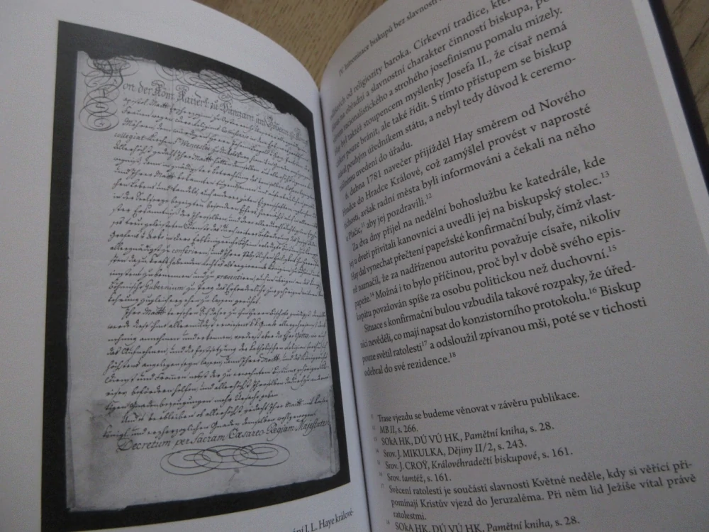 INTRONIZACE KRÁLOVÉHRADECKÝCH BISKUPŮ V 17. A 18. STOLETÍ, EVA HAVLÍKOVÁ, PETR POLEHLA, **an