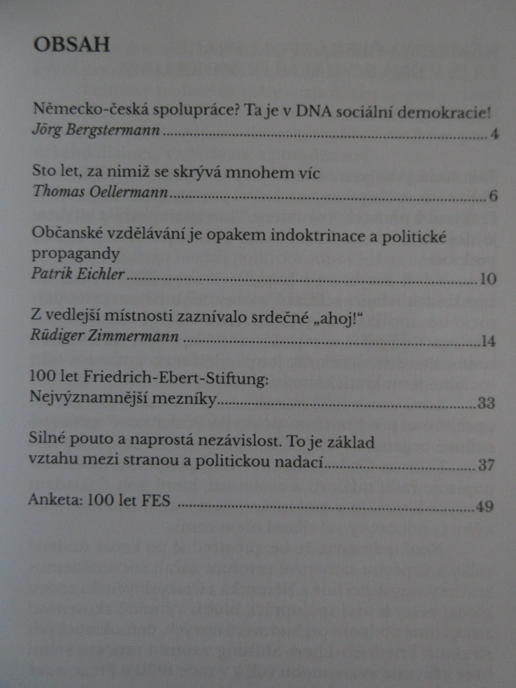 UŽ 100 LET SE ZASAZUJEME, ABY DEMOKRACIE BYLA SOCIÁLNÍ, KOLEKTIV AUTORŮ, **an