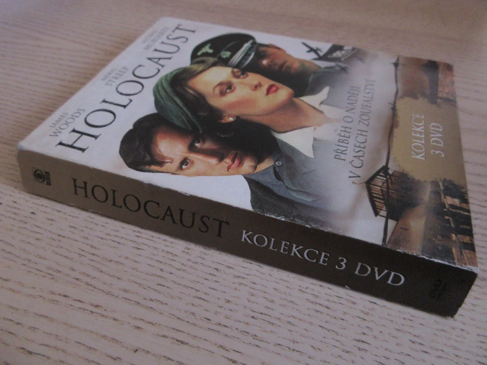 HOLOCAUST, J. WOODS, M. STREEP, M. MORIARTY, 3X DVD FILM VÁLKA