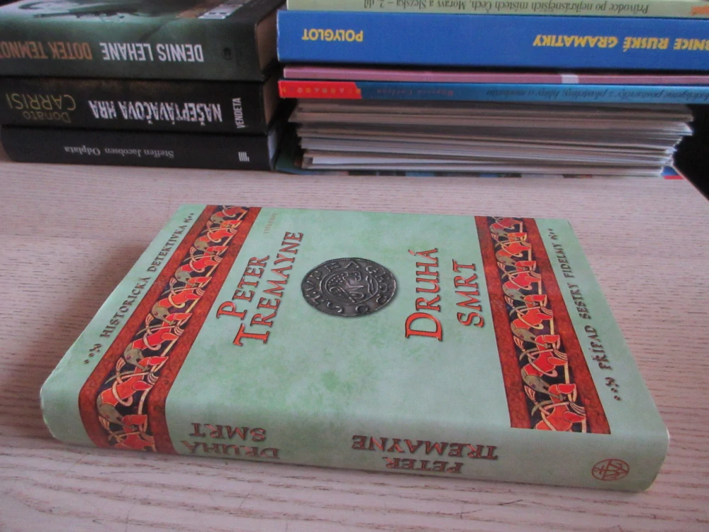 DRUHÁ SMRT, PETER TREMAYNE, **an