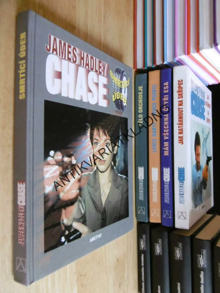 SMRTÍCÍ ÚDER, JAMES HADLEY CHASE, **an