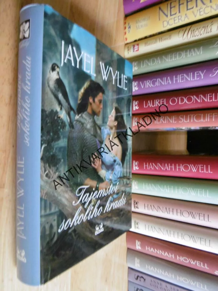 TAJEMSTVÍ SOKOLÍHO HRADU, JAYEL WYLIE