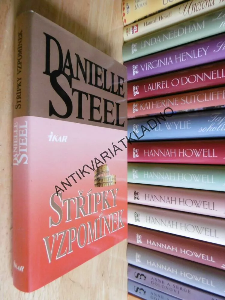 STŘÍPKY VZPOMÍNEK, DANIELLE STEEL, **an