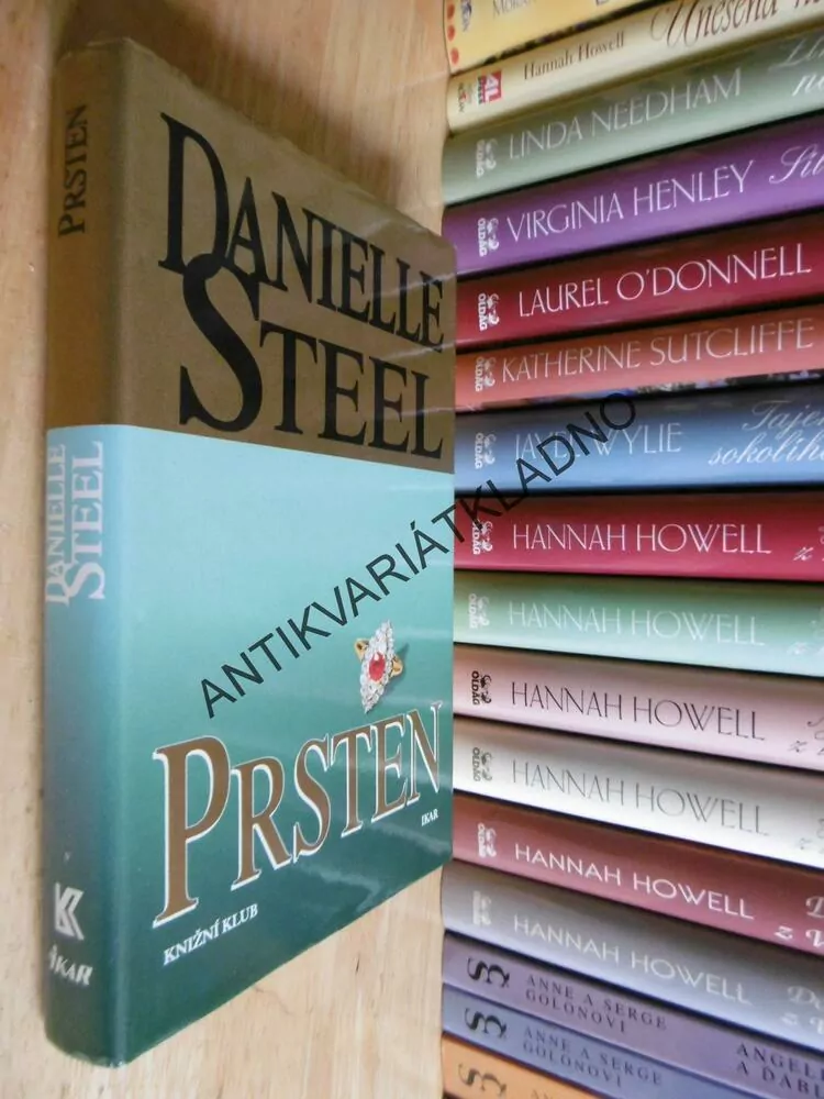 PRSTEN, DANIELLE STEEL, **an
