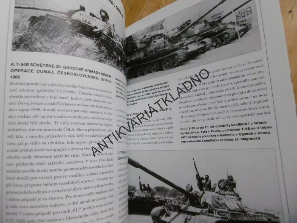 SOVĚTSKÉ TANKY T-54 A T-55, 1944-2004, ZALOGA
