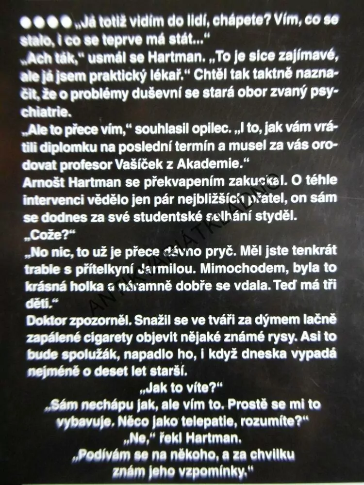 PAST NA ZÍTŘEK A DALŠÍ KRIMINÁLNÍ PŘÍBĚHY