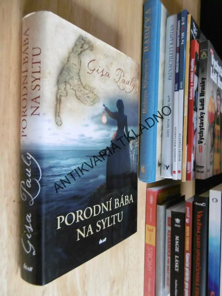 PORODNÍ BÁBA NA SYLTU, GISA PAULY, **an