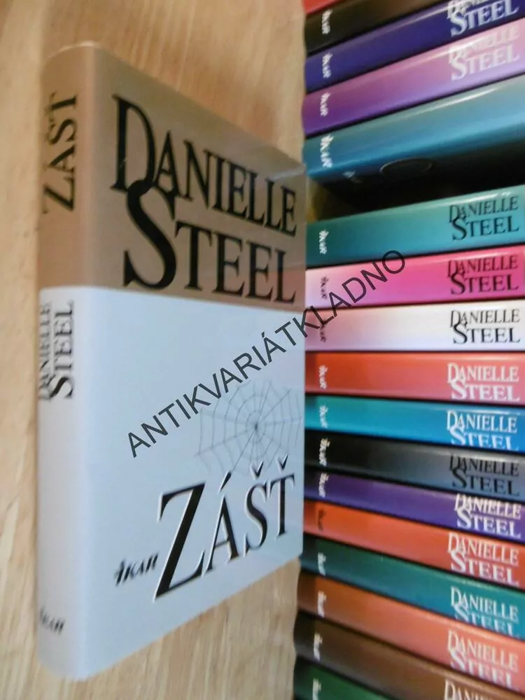 ZÁŠŤ, DANIELLE STEEL, **an