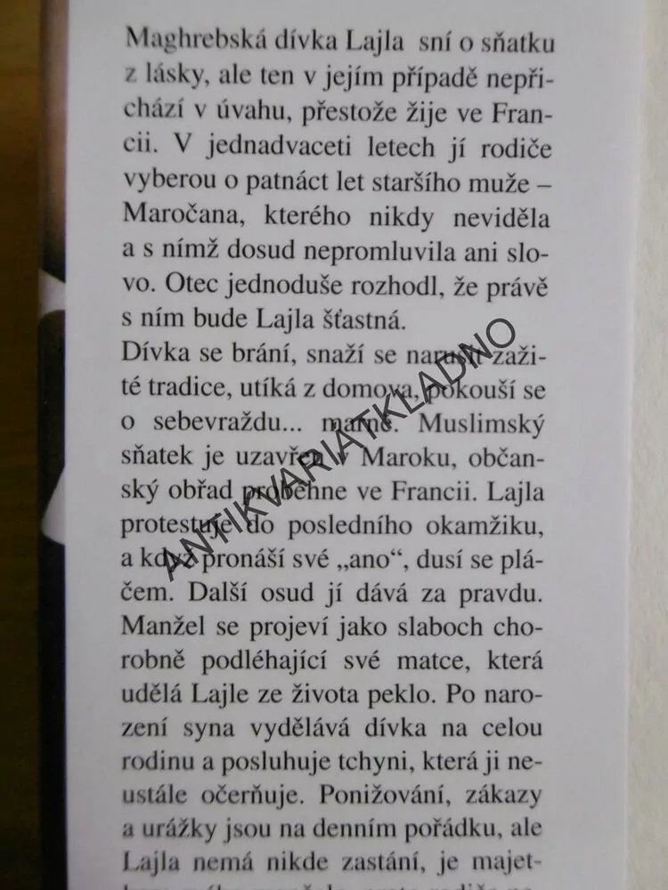 PROVDANÁ PROTI SVÉ VŮLI, LAJLA, **an