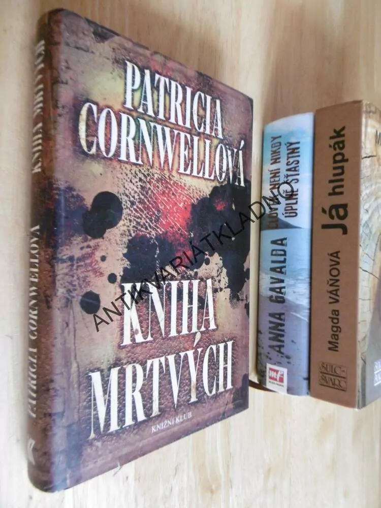 KNIHA MRTVÝCH, PATRICIA CORNWELLOVÁ, **an