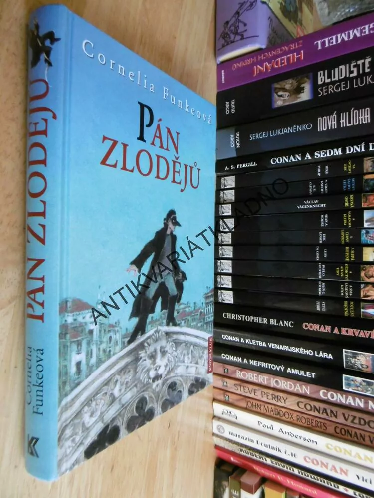 PÁN ZLODĚJŮ, CORNELIA FUNKEOVÁ, **an