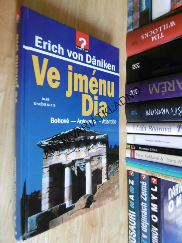 VE JMÉNU DIA, ERICH VON DÄNIKEN, **an