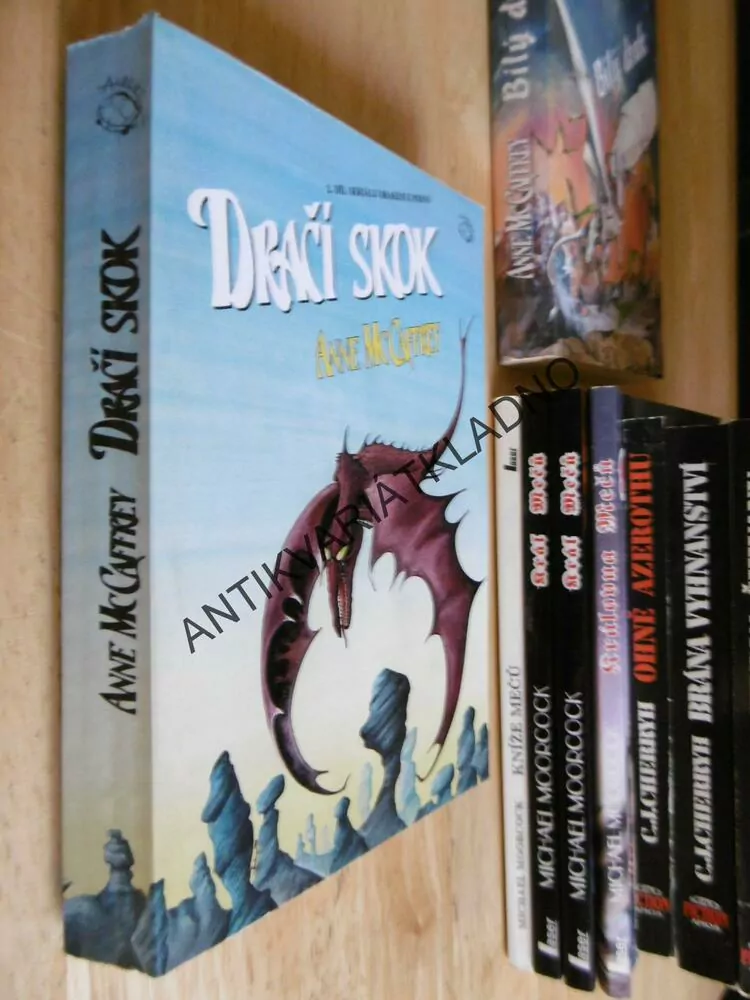 DRAČÍ SKOK, ANNE MCCAFFREY,