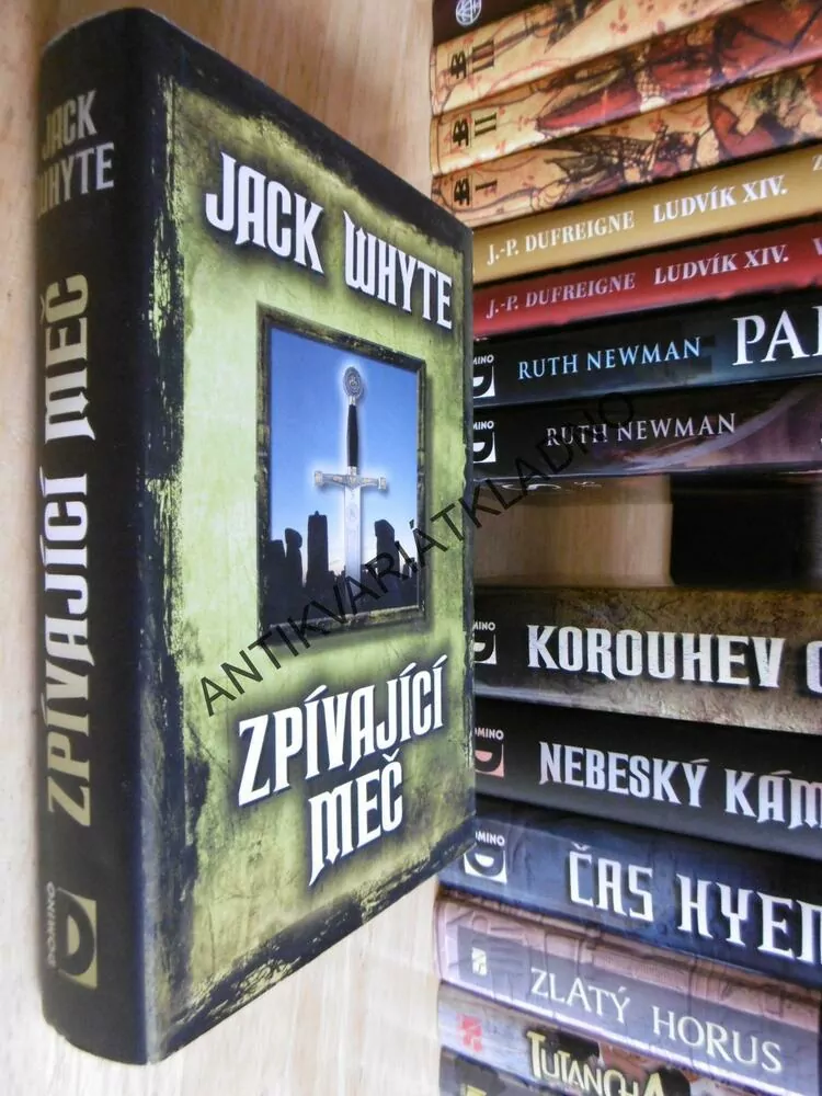 ZPÍVAJÍCÍ MEČ, JACK WHYTE