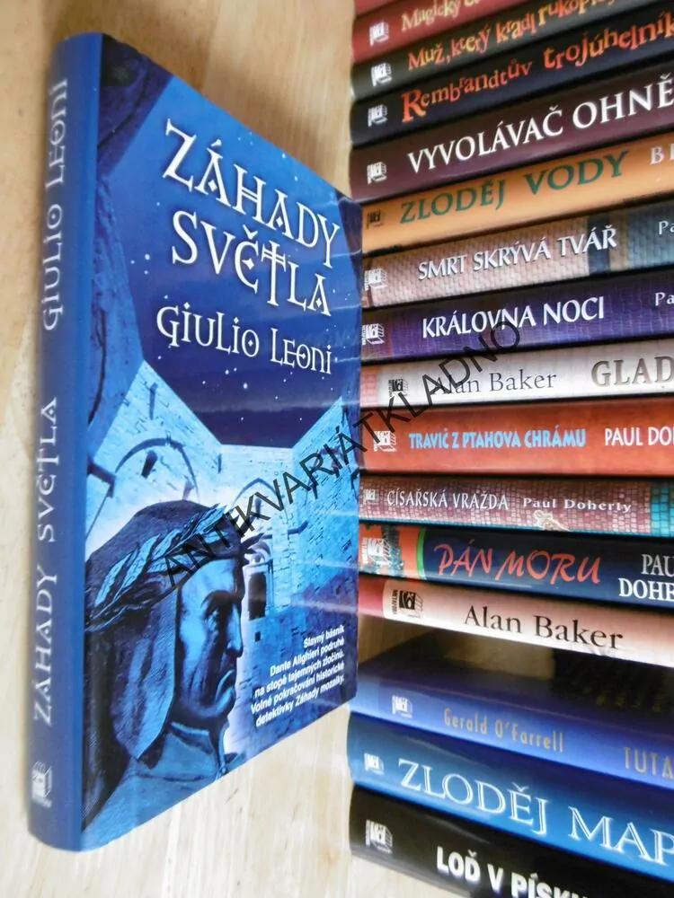 ZÁHADY SVĚTLA, GIULIO LEONI, **an