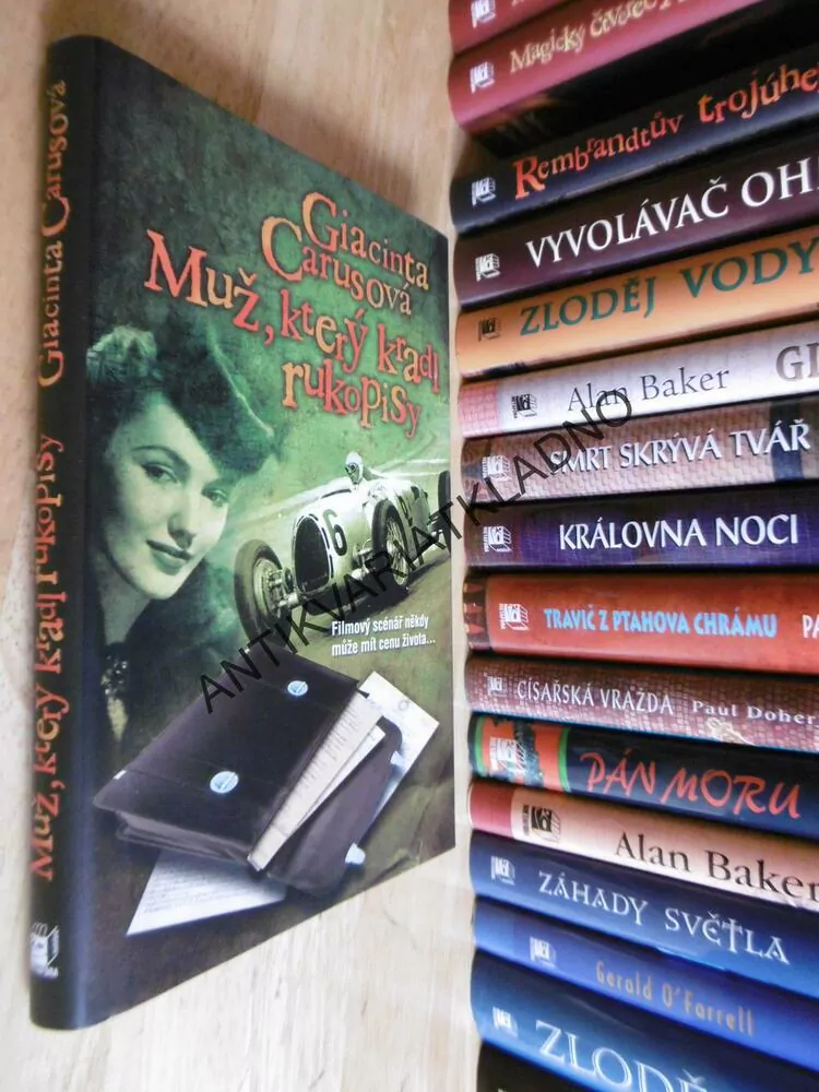 MUŽ, KTERÝ KRADL RUKOPISY, GIACINTA CARUSOVÁ, **an