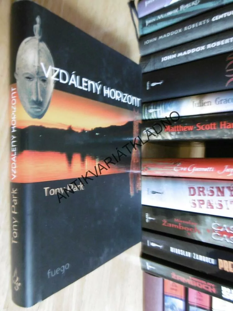 VZDÁLENÝ HORIZONT, TONY PARK, **an