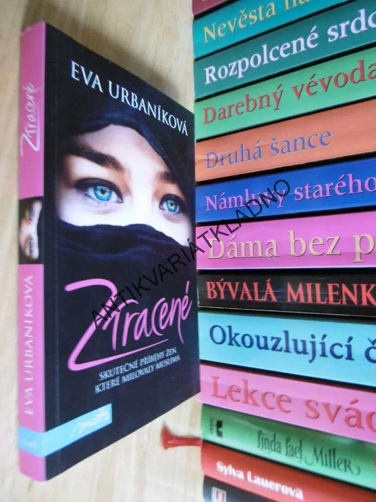 ZTRACENÉ, EVA URBANÍKOVÁ