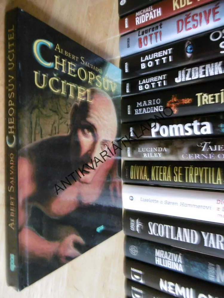 CHEOPSŮV UČITEL, ALBERT SALVÁDO, **an