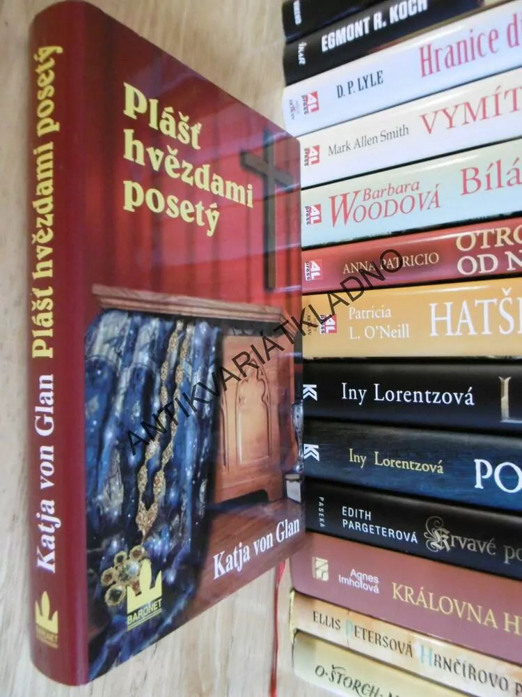 PLÁŠŤ HVĚZDAMI POSETÝ, KATJA VON GLAN, **an