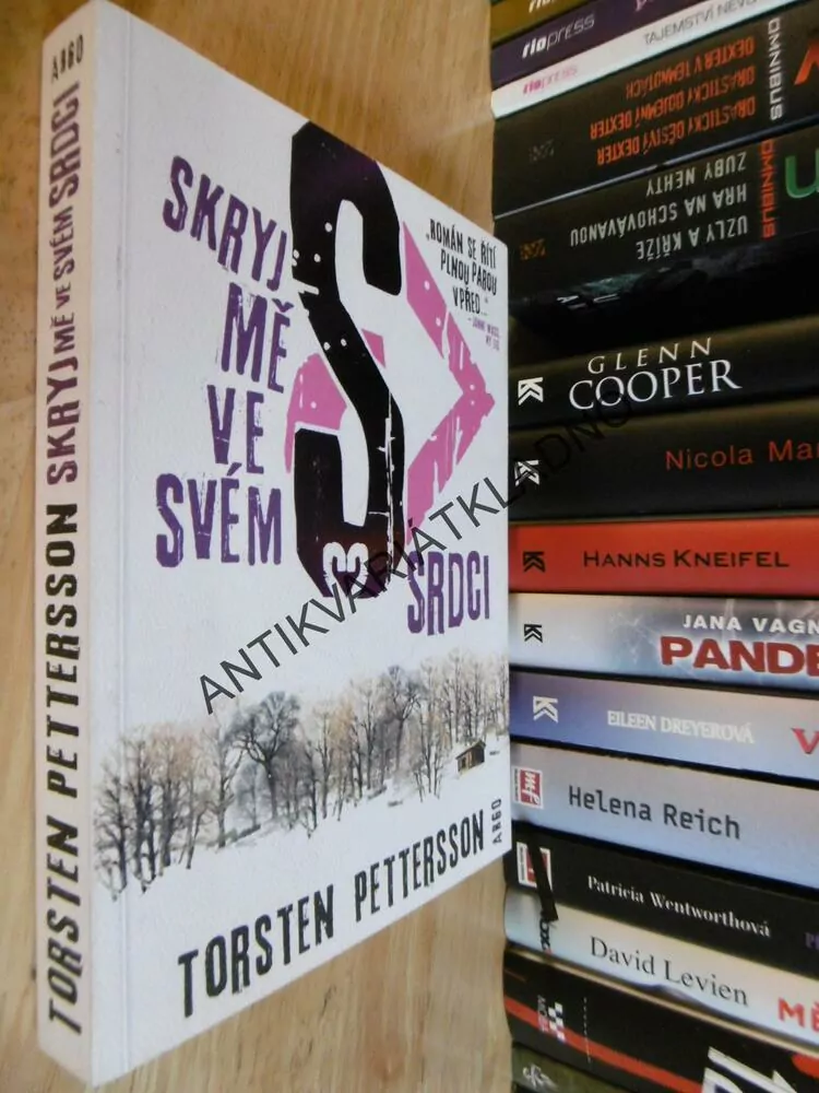 SKRYJ MĚ VE SVÉM SRDCI, TORSTEN PETTERSSON, **an