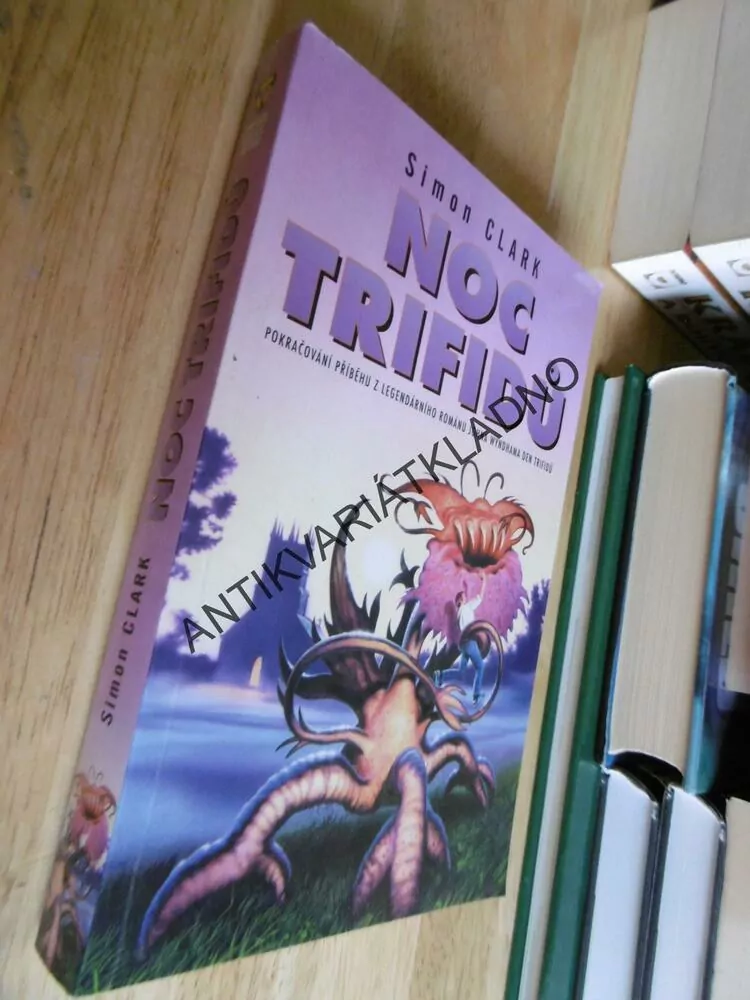 NOC TRIFIDŮ, SIMON CLARK, **an