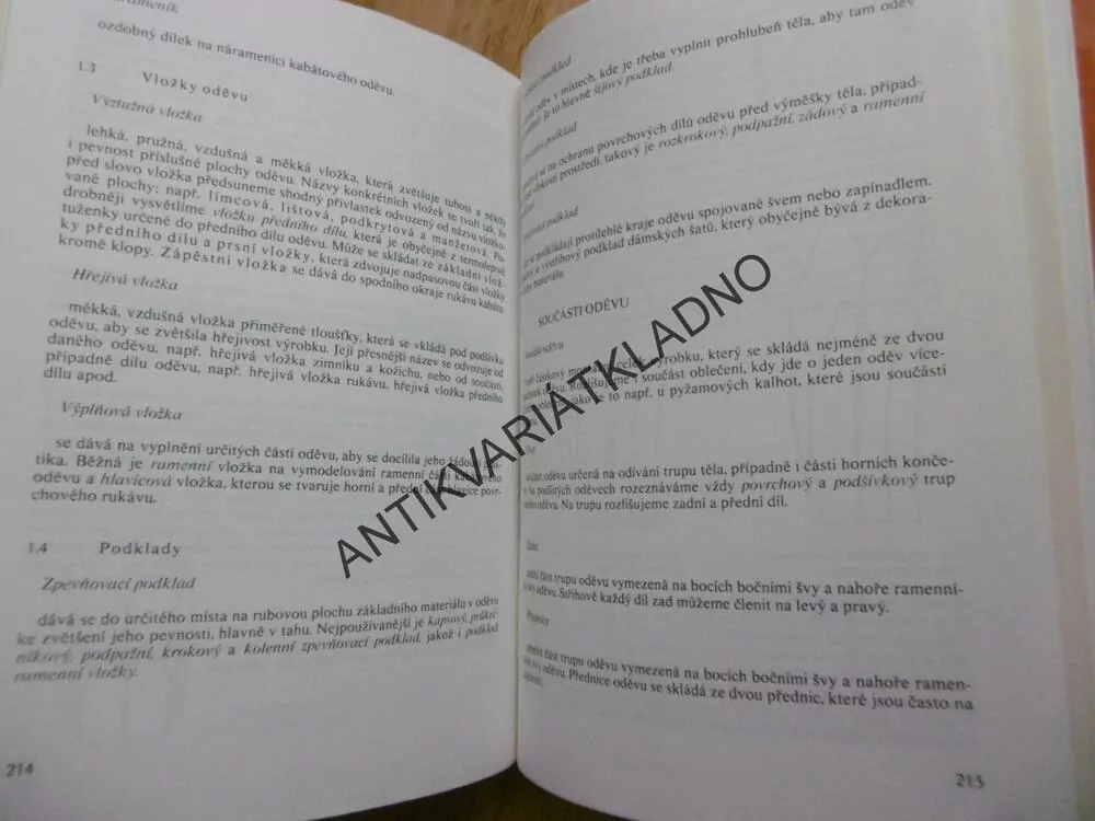 ODĚVNÍ NÁZVOSLOVÍ, HAMŽÍK
