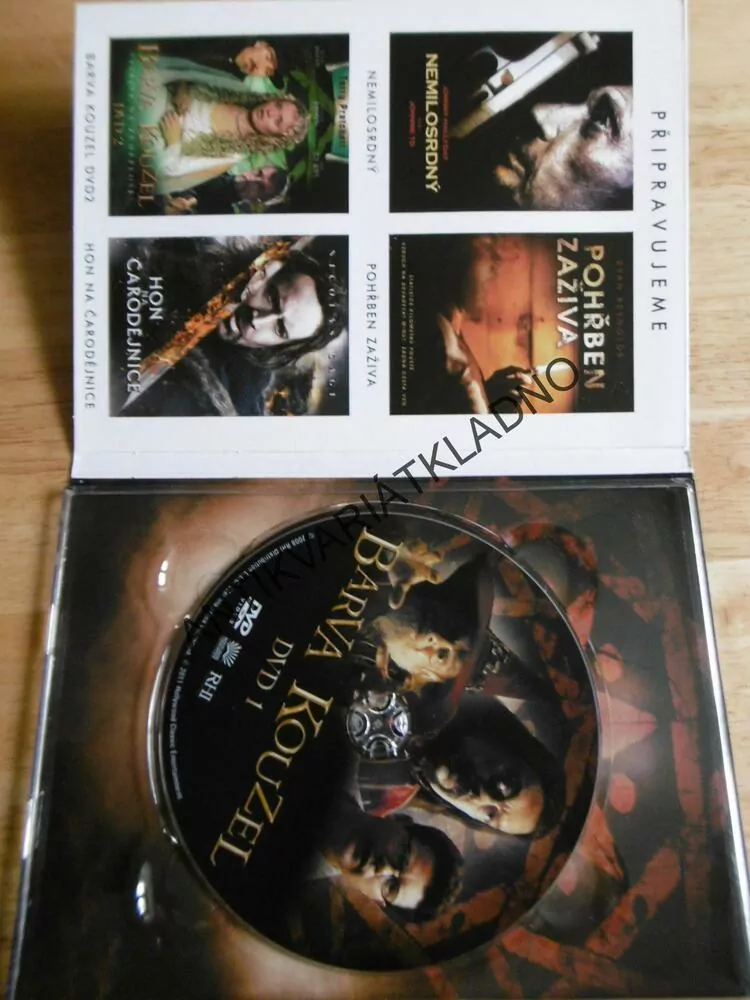 BARVA KOUZEL, VÍTEJTE NA ZEMĚPLOŠE,1., DVD FILM