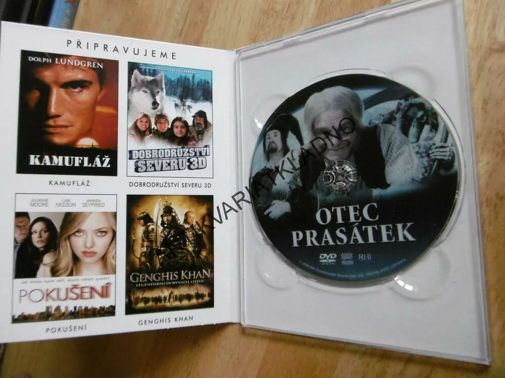 OTEC PRASÁTEK, HOGFATHER,1., DVD FILM
