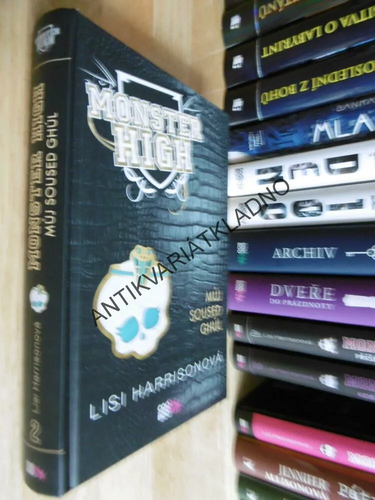 MONSTER HIGH, MŮJ SOUSED GHÚL, LISI HARRISONOVÁ, **an