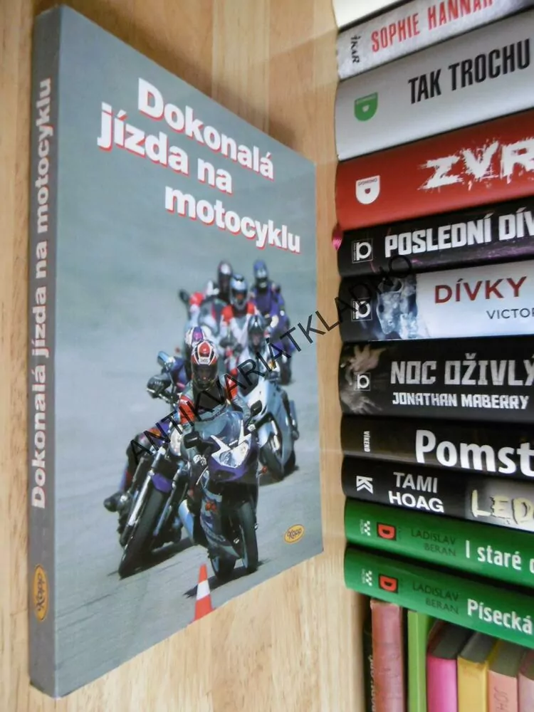 DOKONALÁ JÍZDA NA MOTOCYKLU,