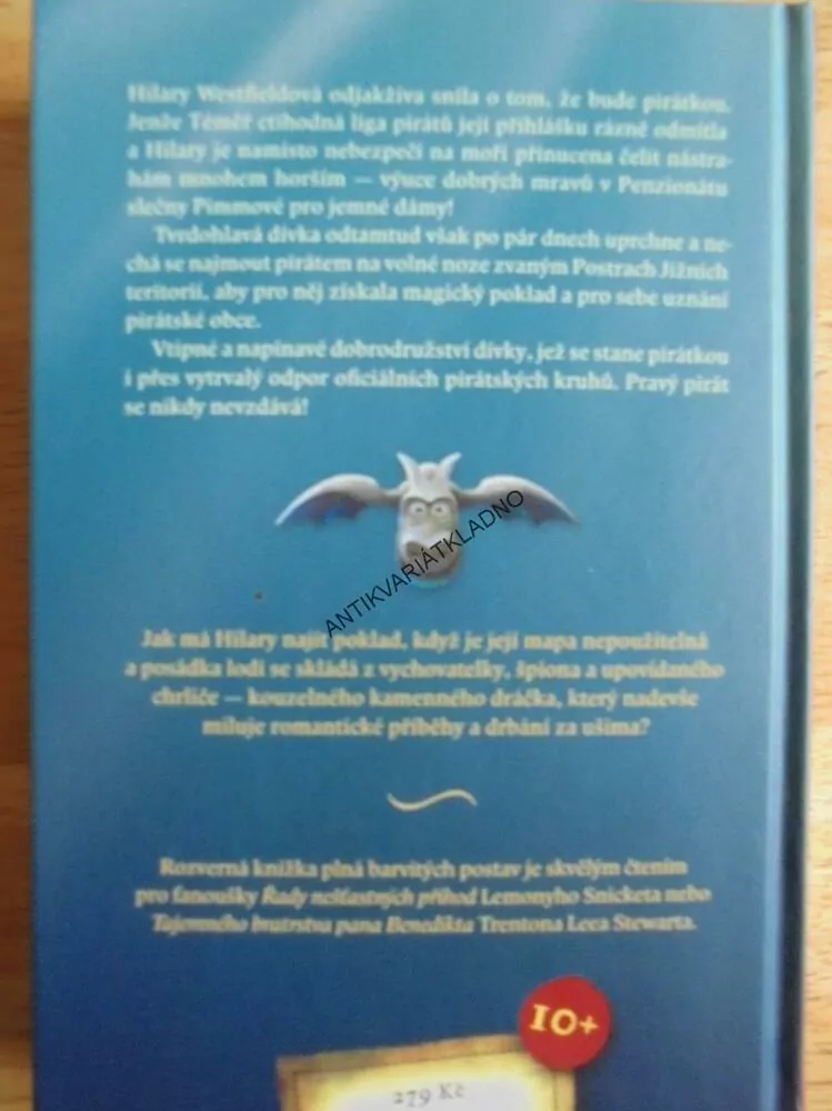 TÉMĚŘ CTIHODNÁ LIGA PIRÁTŮ, POKLAD ČARODĚJKY, CAROLINE CARLSONOVÁ