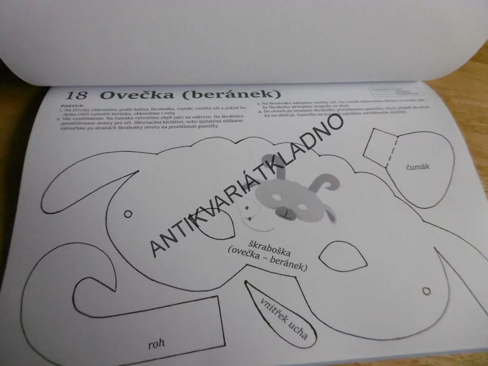 PANÁK, PAPÍROVÝ NÁPADNÍK, KARNEVAL, DOLEJŠKOVI, **an