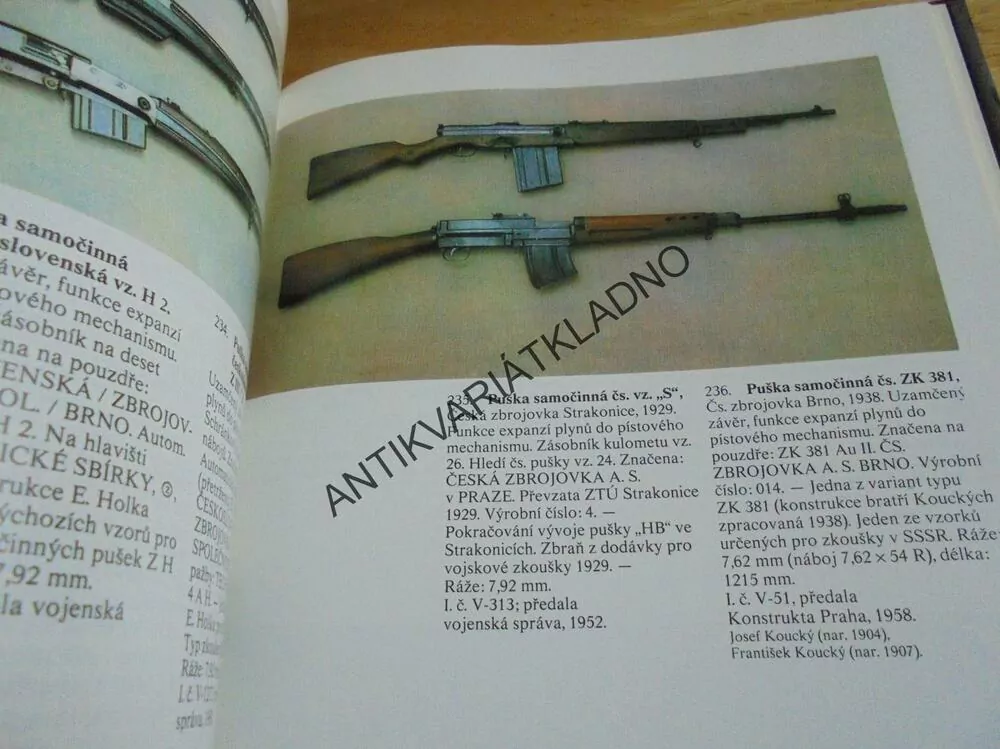 VZÁCNÉ ZBRANĚ A ZBROJ ZE SBÍREK VOJENSKÉHO MUZEA PRAHA, **an
