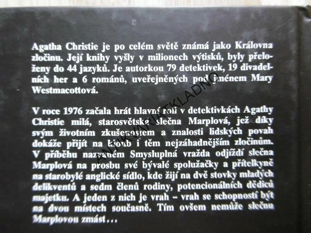 SMYSLUPLNÁ VRAŽDA, AGATHA CHRISTIE, **an
