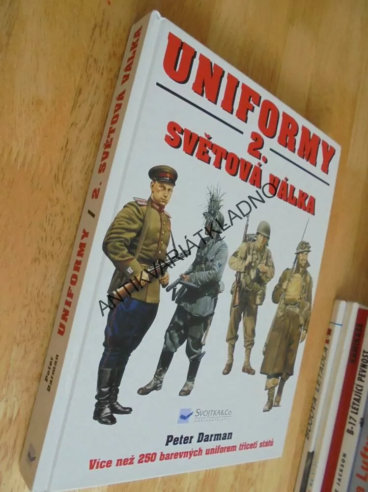 UNIFORMY 2. SVĚTOVÁ VÁLKA, 250 UNIFOREM 30 STÁTŮ, DARMAN, **an