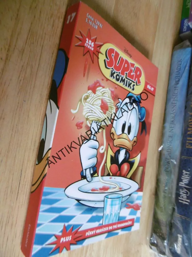 SUPER KOMIKS DISNEY, KAČER DONALD, 256 STRAN, 17/2012