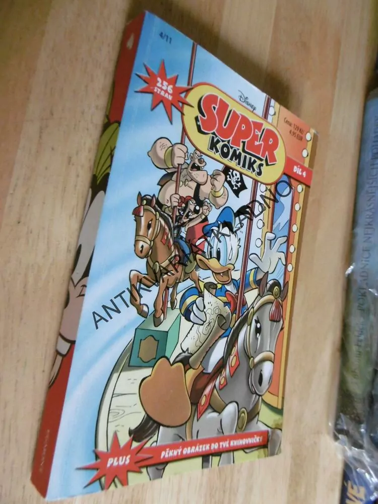 SUPER KOMIKS DISNEY, KAČER DONALD, 256 STRAN, 4/2011
