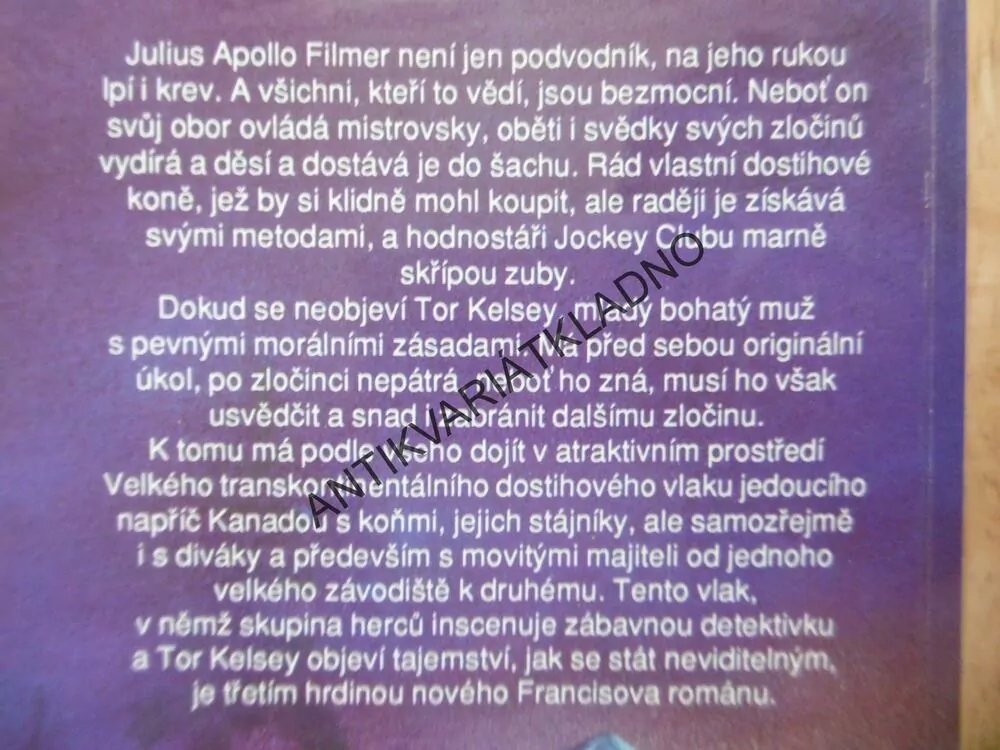 V ŠACHU, DICK FRANCIS, **an