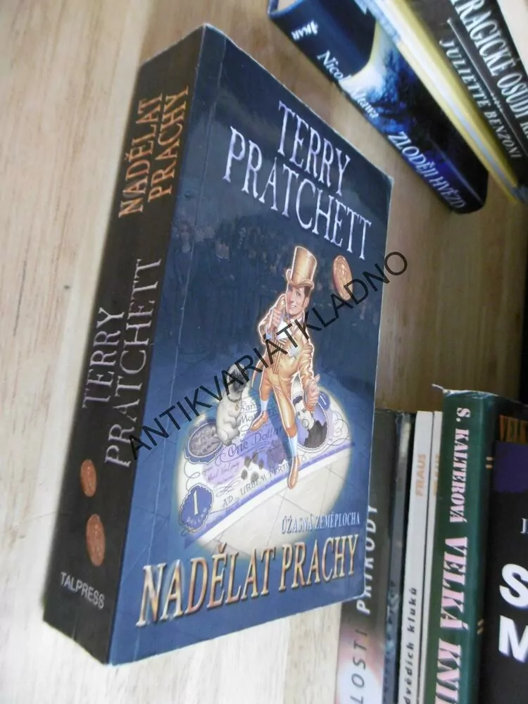 NADĚLAT PRACHY, ÚŽASNÁ ZEMĚPLOCHA, TERRY PRATCHETT
