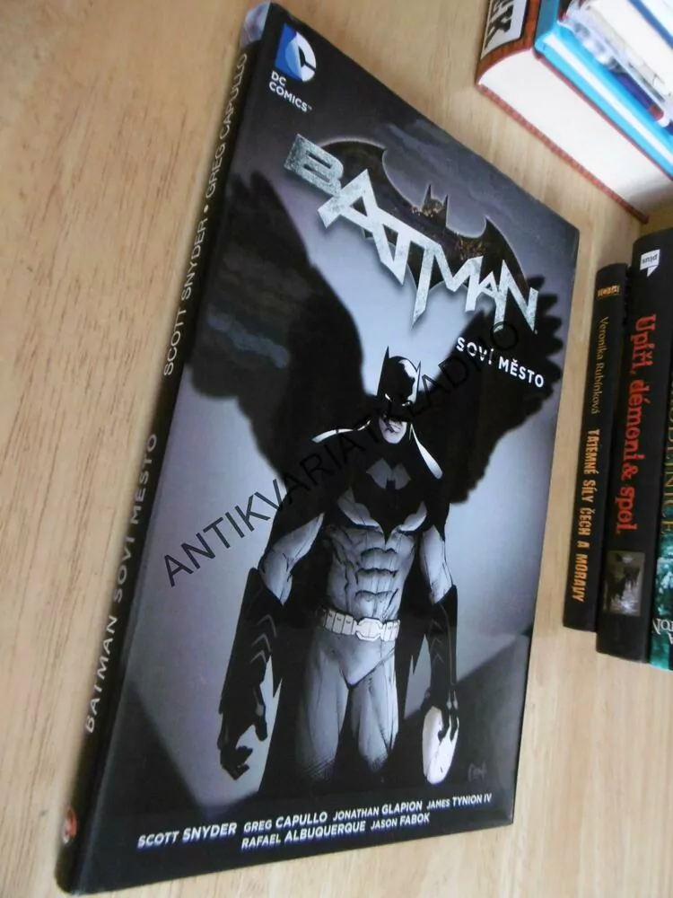 BATMAN, SOVÍ MĚSTO, CAPULLO, GLAPION, tvrdá vazba, nové ve folii, **an