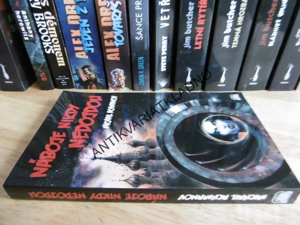 NÁBOJE NIKDY NEDOJDOU, MICHAIL ACHMANOV, **an