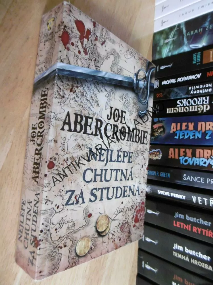 NEJLÉPE CHUTNÁ ZA STUDENA, JOE ABERCROMBIE