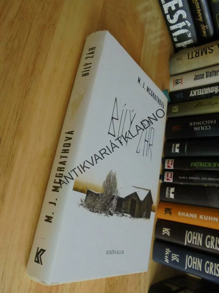 BÍLÝ ŽÁR, M.J.MCGRTHOVÁ, THRILLER Z GRÓNSKA, **an